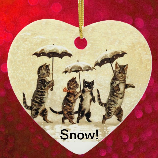 Ornement Cœur En Céramique Chats vintages Parapluies Neige (Four brown cats walking upright umbrellas in falling snow on yellow heart shaped ceramic ornament.)