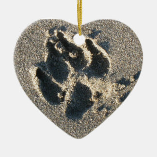 Ornement Cœur En Céramique L'empreinte de patte du chien dans le sable -
