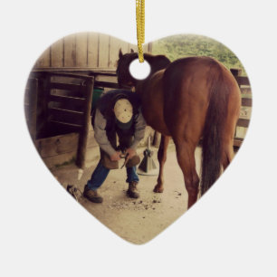 Ornement Cœur En Céramique Maréchal-ferrant - bel équilibre de sabot de photo