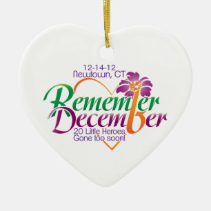 Ornement de coeur commémoratif de Newtown
