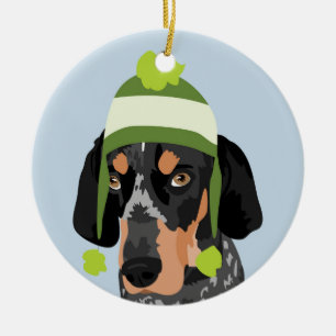 Ornement de Coonhound de casquette de vert de