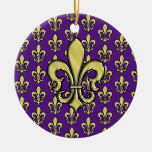 Ornement élégant à motif Fleur de Lis