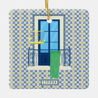 Ornement En Céramique Carreaux portugais et balcon de fenêtre avec oisea