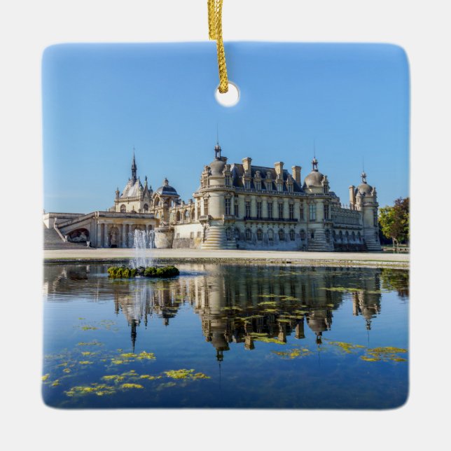 Ornement En Céramique Château de Chantilly avec réflexion dans un étang (Devant)
