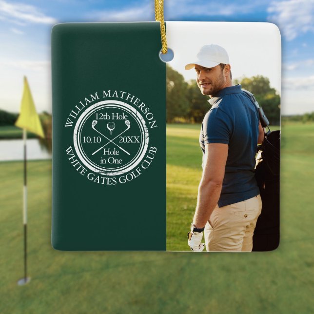 Ornement En Céramique Custom Golf Hole in One Photo Golfer Emerald (Custom Golf Hole in One Photo Golfer Emerald Ceramic Ornament)