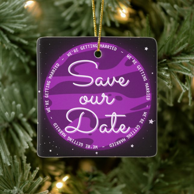 Ornement En Céramique Espace Planète Violet Thème Économisez Notre Date (Arbre)