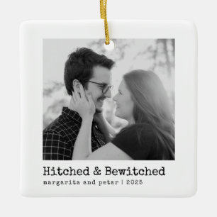 Ornement En Céramique Hitched & Bewitched - Photo Mariage minimaliste