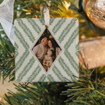 Holiday Foliage Quadrant Ivory and Green
