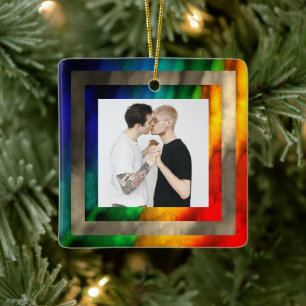 Ornement En Céramique Image modèle avec Rainbow Frames LGBTQ