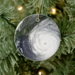 Ornement En Céramique Image satellite de l'ouragan Katrina, août 2005