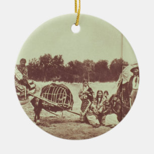 Ornement En Céramique Indiens de Cheyenne sur le mouvement, 1878 (photo