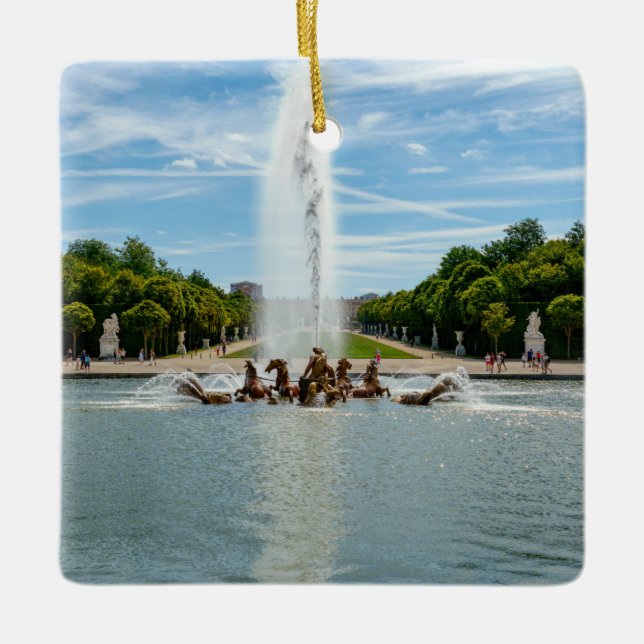 Ornement En Céramique La fontaine Apollo dans les jardins de Versailles (Devant)