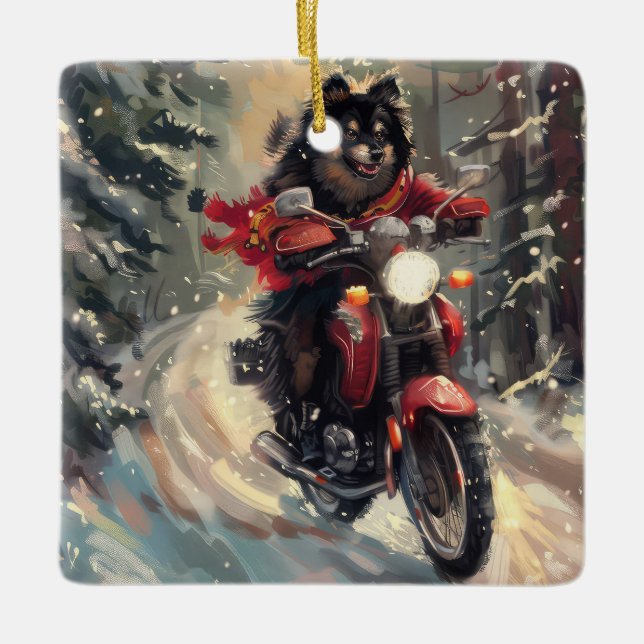 Ornement En Céramique Lapphund Finlandais Chien à cheval Moto Noël (Devant)