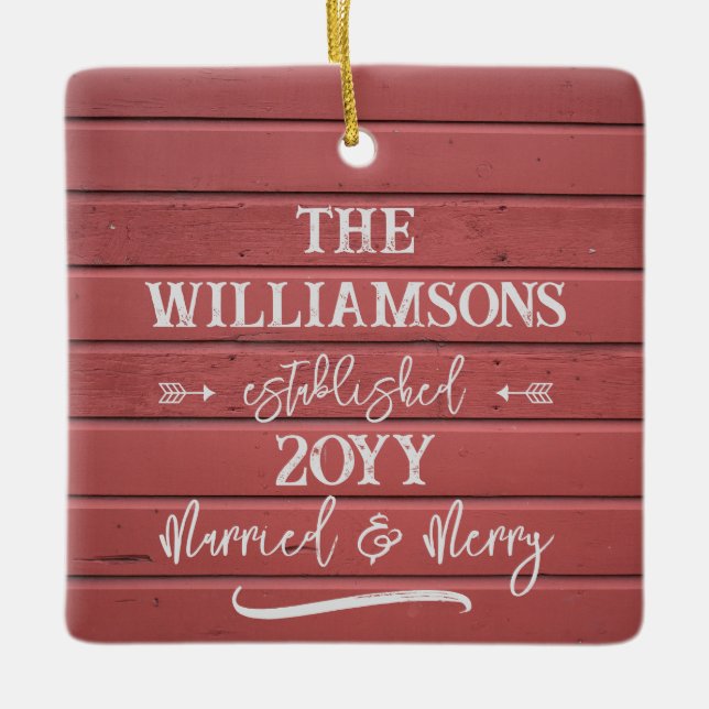 Ornement En Céramique Marié et Joyeux grenier rouge Photo de Noël (Devant)