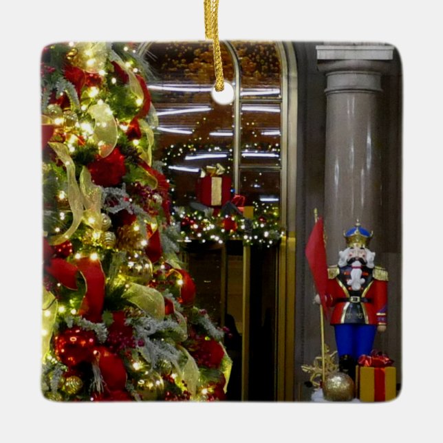 Ornement En Céramique Noël au Lotte New York Palace - (Devant)
