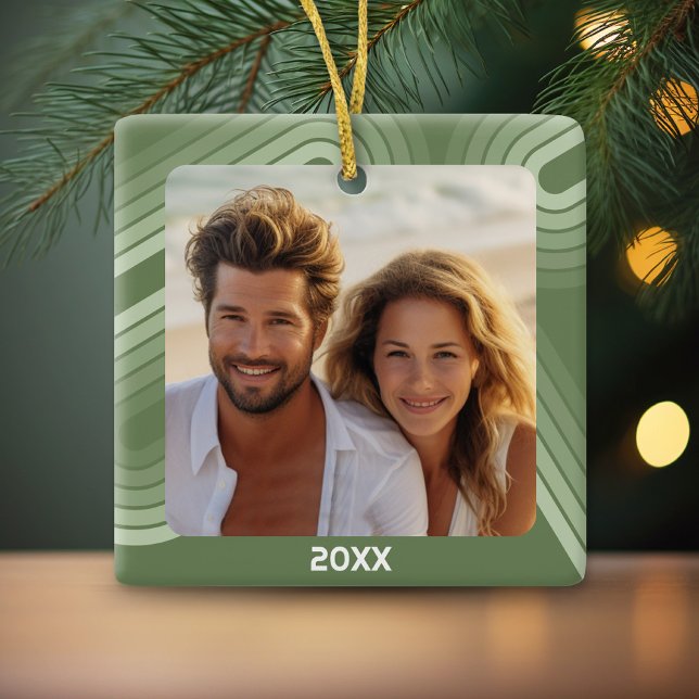 Ornement En Céramique Nuances minimes modernes de rayures de genièvre -  (Personalized photo ornament)