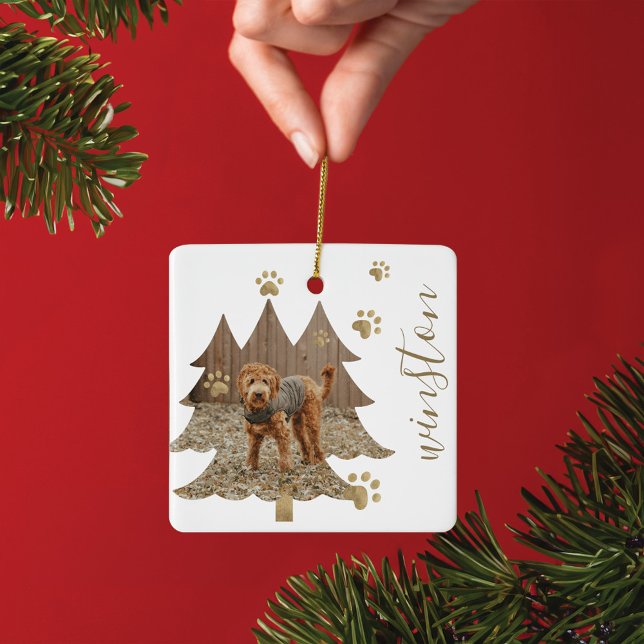 Ornement En Céramique Pine Tree Forest Personnalisé Animaux de compagnie (Pine Tree Forest Custom Pet Photo & Name Paw Print Ceramic Ornament)