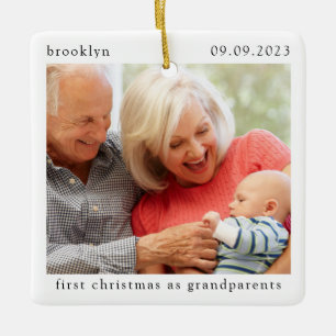 Ornement En Céramique Premier Noël du grand-parent photo minimaliste