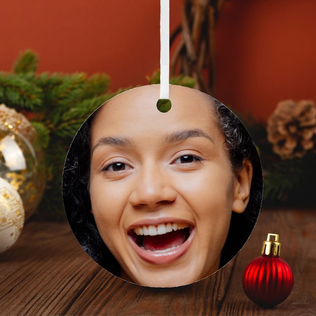 Ornement En Métal Amusants Plein Visage Fermer Selfie Photo Noël (Fun Full Face Close Up Selfie Photo Christmas Metal Ornament)