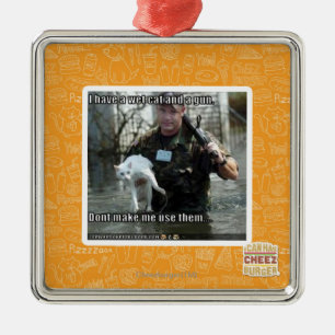 Ornement En Métal Chat et arme à feu humides