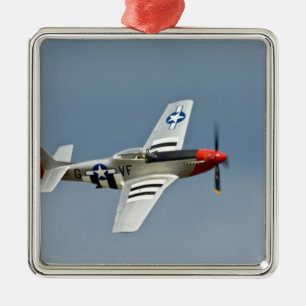 Ornement En Métal Combattant de mustang de P-51D avec voler