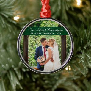 Ornement En Métal Élégant Script vert Notre premier Noël