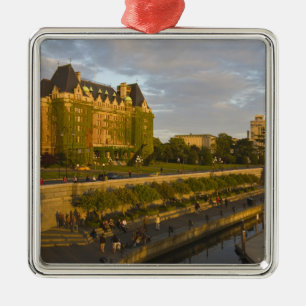 Ornement En Métal Empress Hotel and Inner Harbour