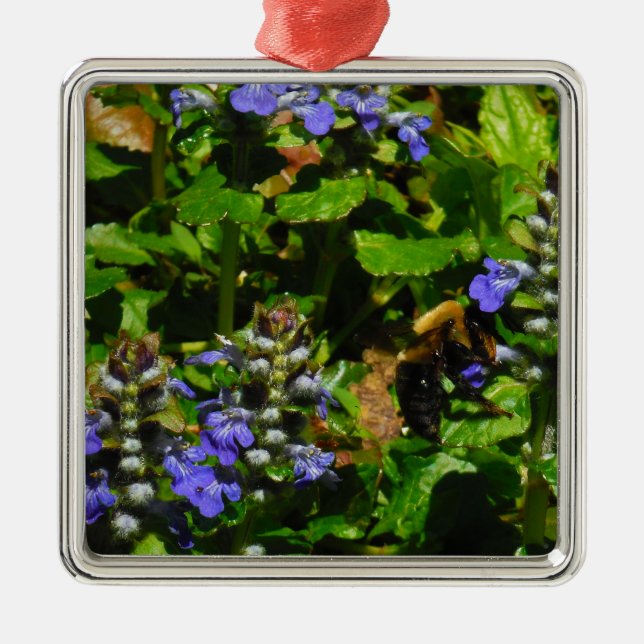 Ornement En Métal Fleur violette et abeille boursouflante (Devant)