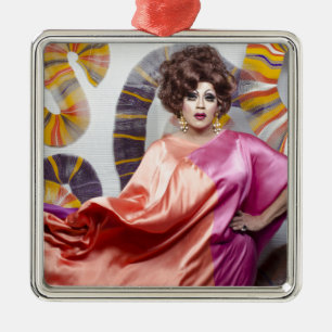 Ornement En Métal Juanita DAVANTAGE !