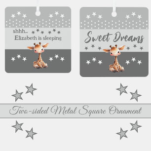 Ornement En Métal La girafe mignonne shhh ajouter nom dormir gris