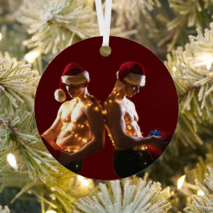 Ornement En Métal Les hommes torse nu de SlipperyJoe, Noël