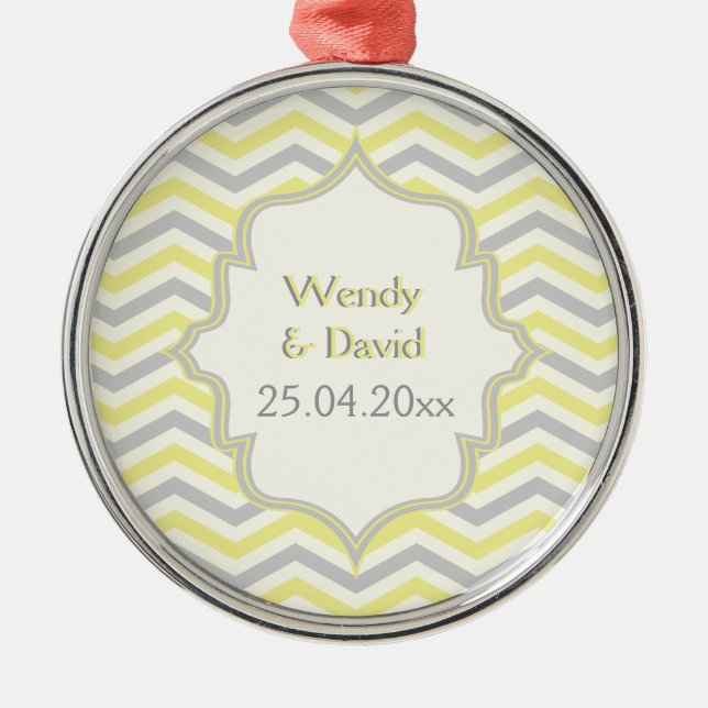 Ornement En Métal Modern yellow, grey, ivory chevron pattern custom (Devant)