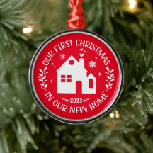 Premier Noël Dans Nouvelle Maison Rouge Personnali