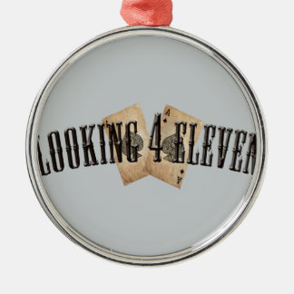 Ornement En Métal Regard du logo 4 onze