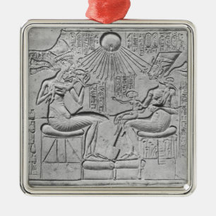 Ornement En Métal Soulagement dépeignant l'Aten donnant la vie
