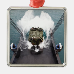 Ornement En Métal Véhicules d'assaut amphibies débarquent de USNS