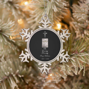 Ornement Flocon De Neige Dans Love Memory Typography Silver Grey Cross