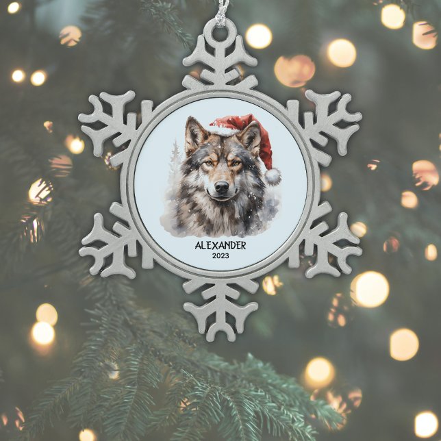 Ornement Flocon De Neige Gray Wolf Santa Hat Personnalisé (Add Name & Year to personalize, or add other text, or delete if not required.)