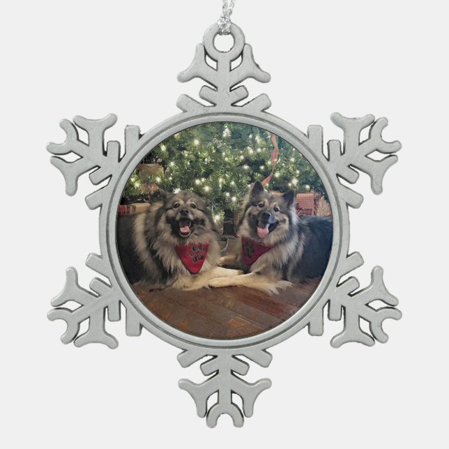 Ornement Flocon De Neige Keeshond avec l'arbre de Noël (Devant)
