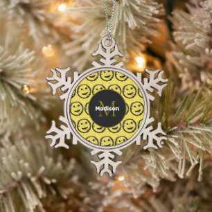 Ornement Flocon De Neige Motif de visage jaune souriant heureux cool Monogr