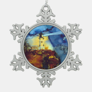 Ornement Flocon De Neige Phare fendu de roche la nuit