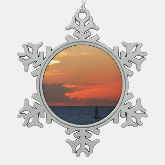 Ornement Flocon De Neige Sunset Clouds and Sailboat Seascape (Devant)