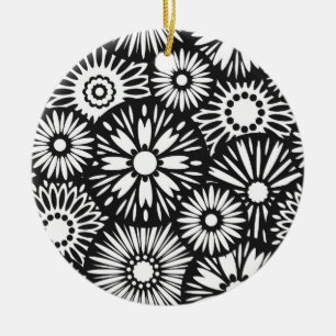 Ornement floral noir et blanc