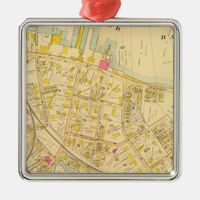 Ornement Métallique Dorchester, Massachusetts 3 (Devant)