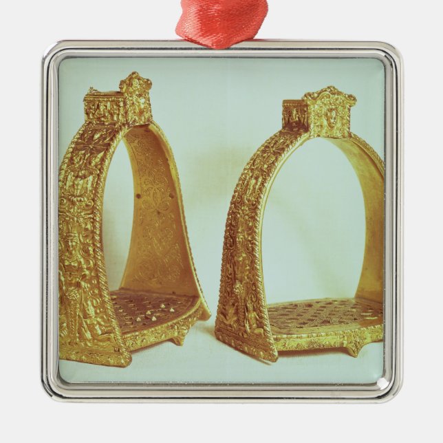 Ornement Métallique Étriers appartenant à Louis XIV (Devant)