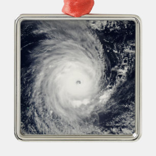 Ornement Métallique Le cyclone Adeline-Juliet se déplace vers l'ouest