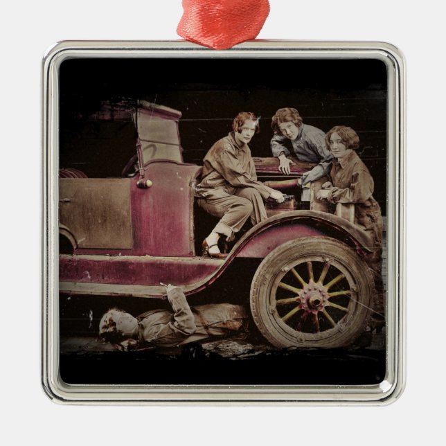 Ornement Métallique Mécanique automatique féminine des années 1920 (Devant)