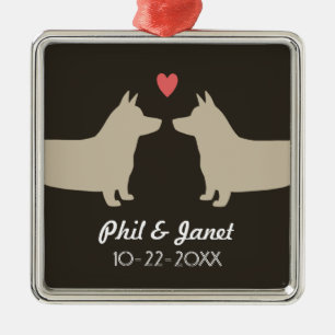 Ornement Métallique Pembroke Welsh Corgis avec coeur et texte