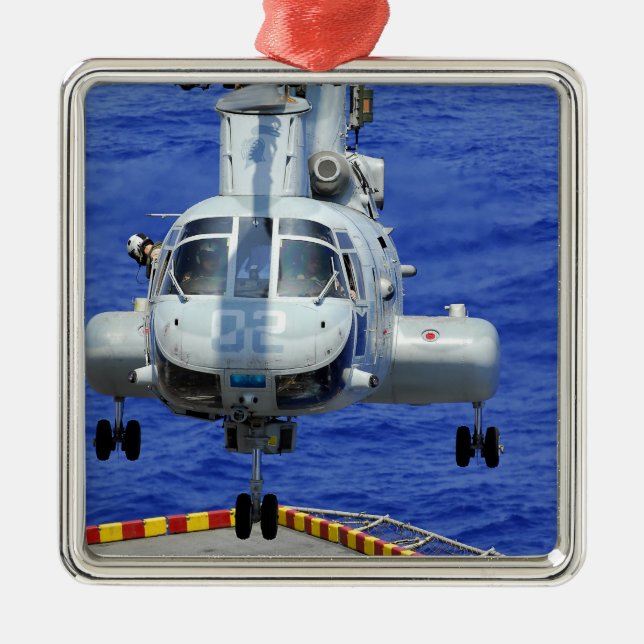 Ornement Métallique Un hélicoptère CH-46E Sea Knight (Devant)