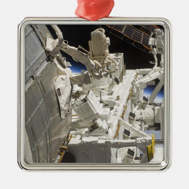 Ornement Métallique Vue de gros plan des composants (Devant)